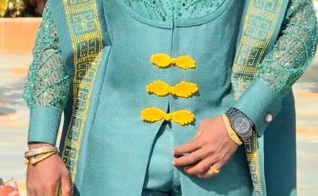 Emerald Command: Green Senator Style with Golden Swarovski Stone