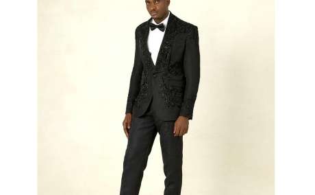 Elegant Black: Jacquard Shawl Lapel Tuxedo with Crystal Bead