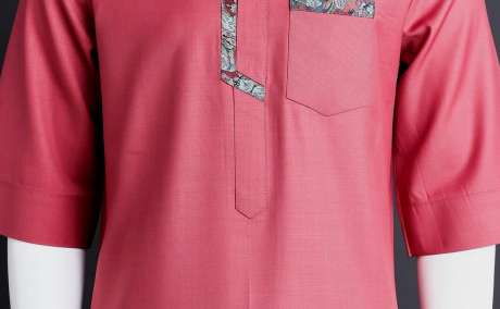 Paisley Rogue: Vibrant Pink Senator Kaftan of Artistic Flair